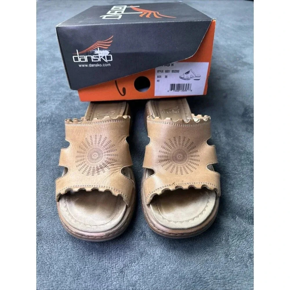 Dansko Eve Aztec Sun Women's  Brown Leather Slip On Sandals EU 36/ US 5.5-6 - Picture 3 of 16